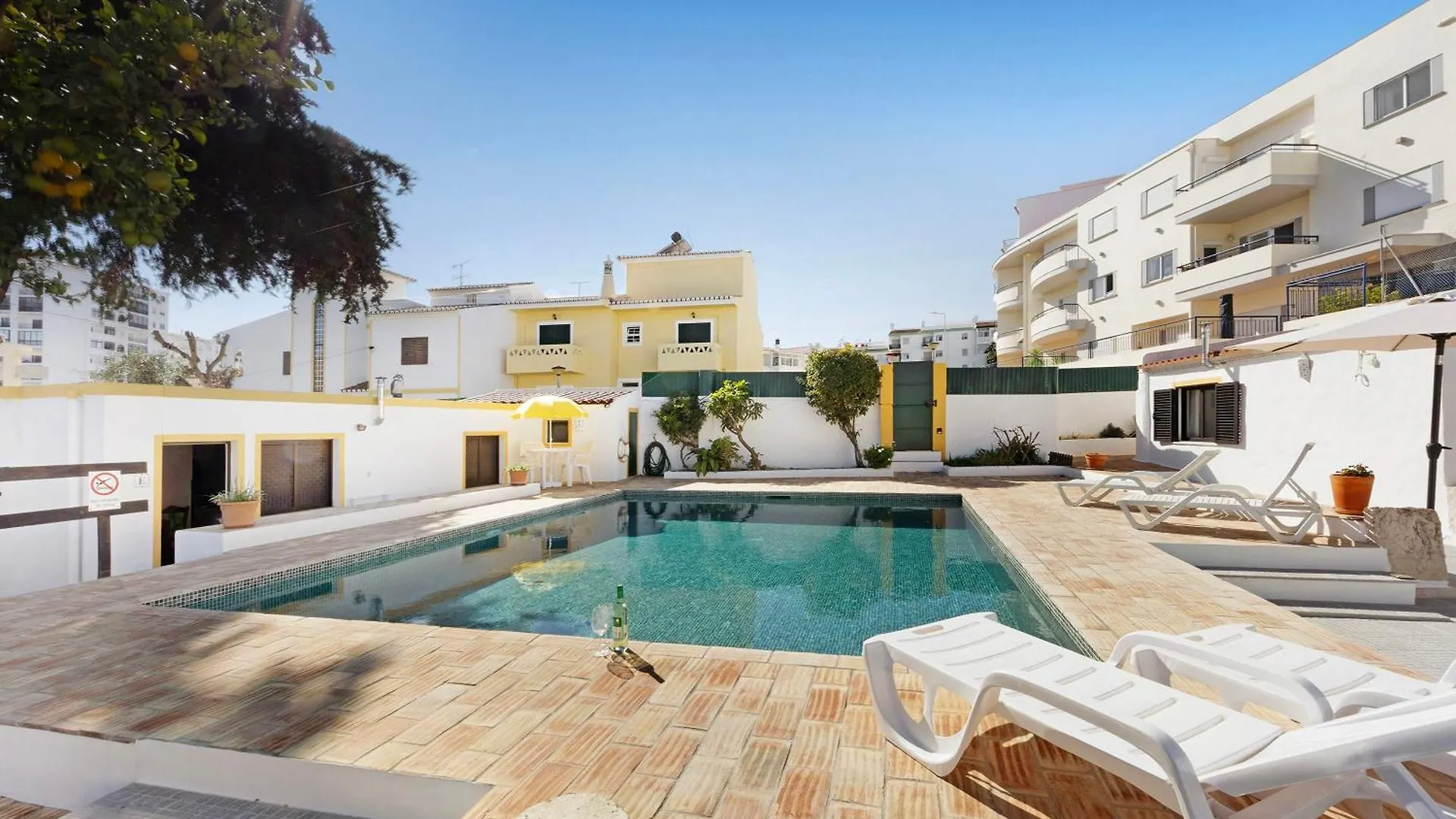 A Cerca - F Appartement Lagos 0*,